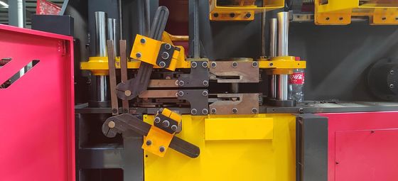 Turs de ângulo reto, produção de chapas de piso pré-fabricadas,